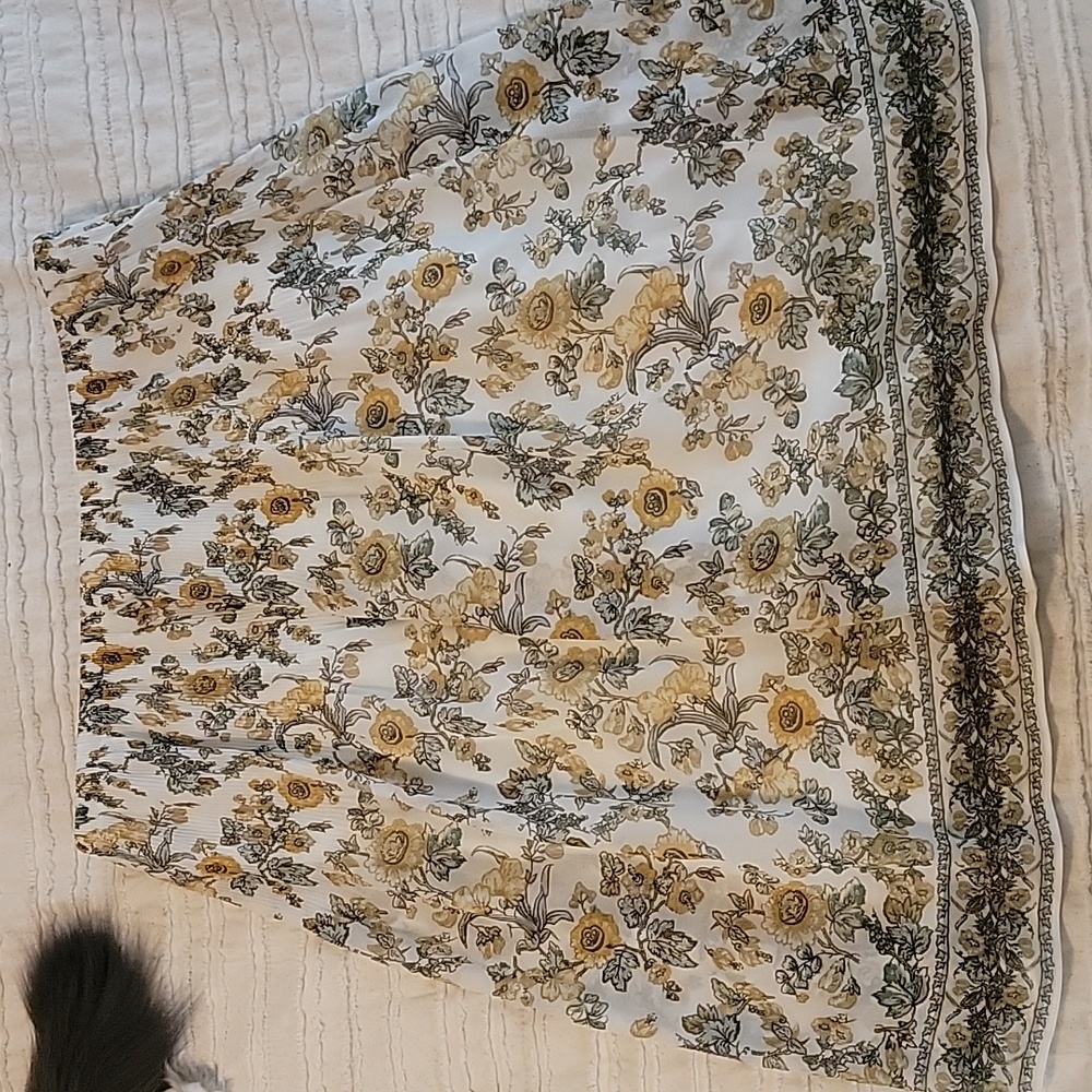 Max studio small skirt